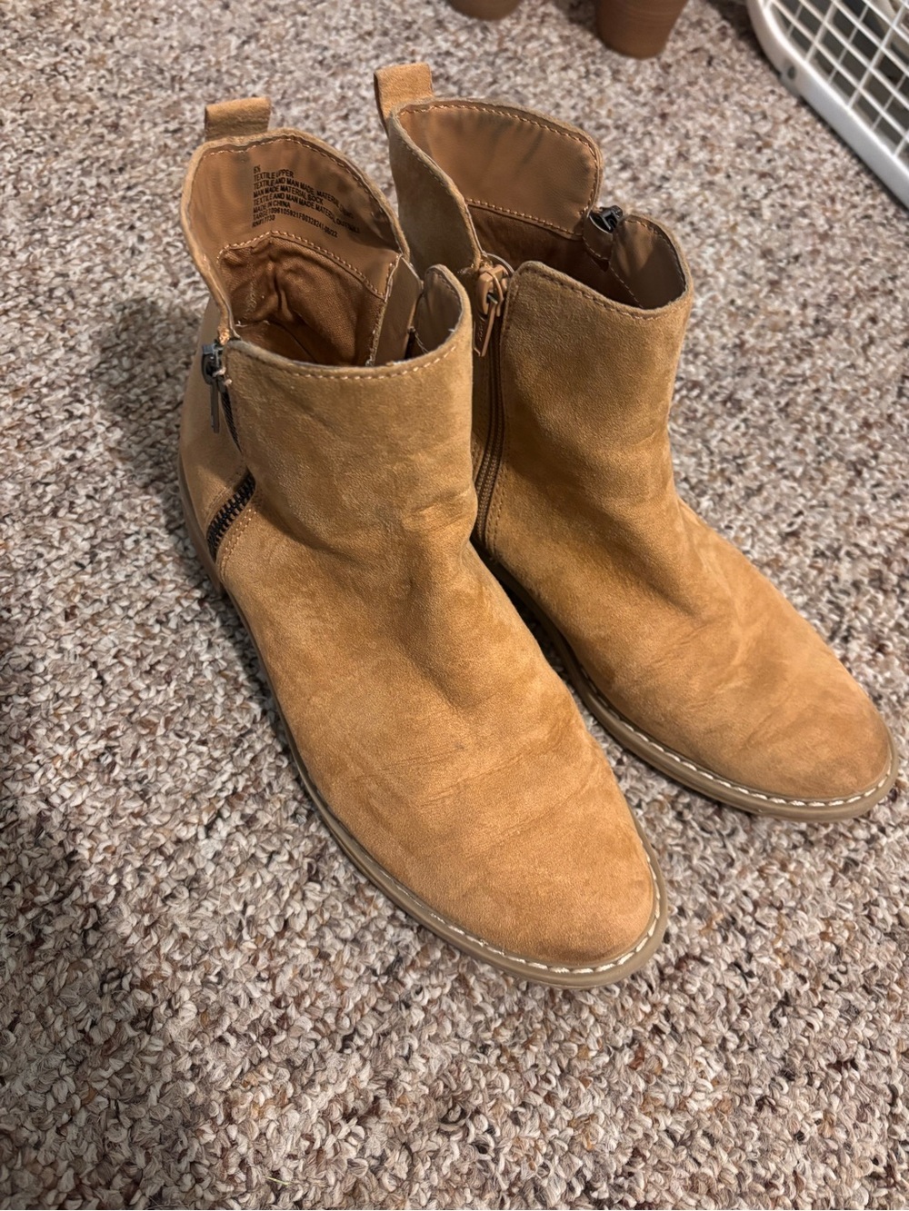 Women’s Ankle Booties